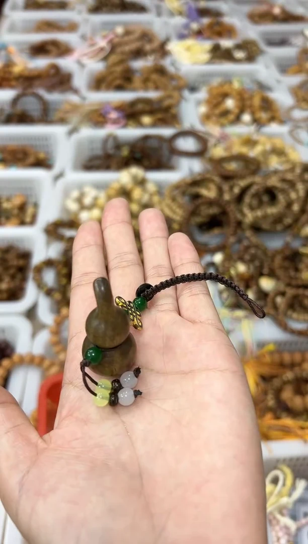维腊木（绿檀）吊坠卡41左右绿檀葫芦 钥匙扣手机挂 包包挂