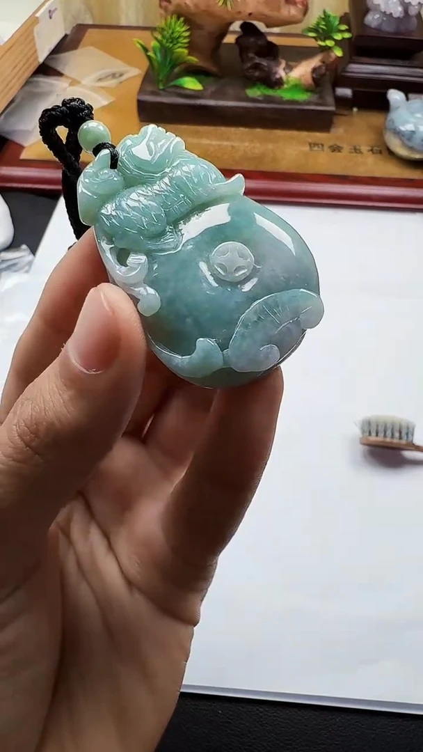 吊坠(不含链)未镶嵌翡翠1