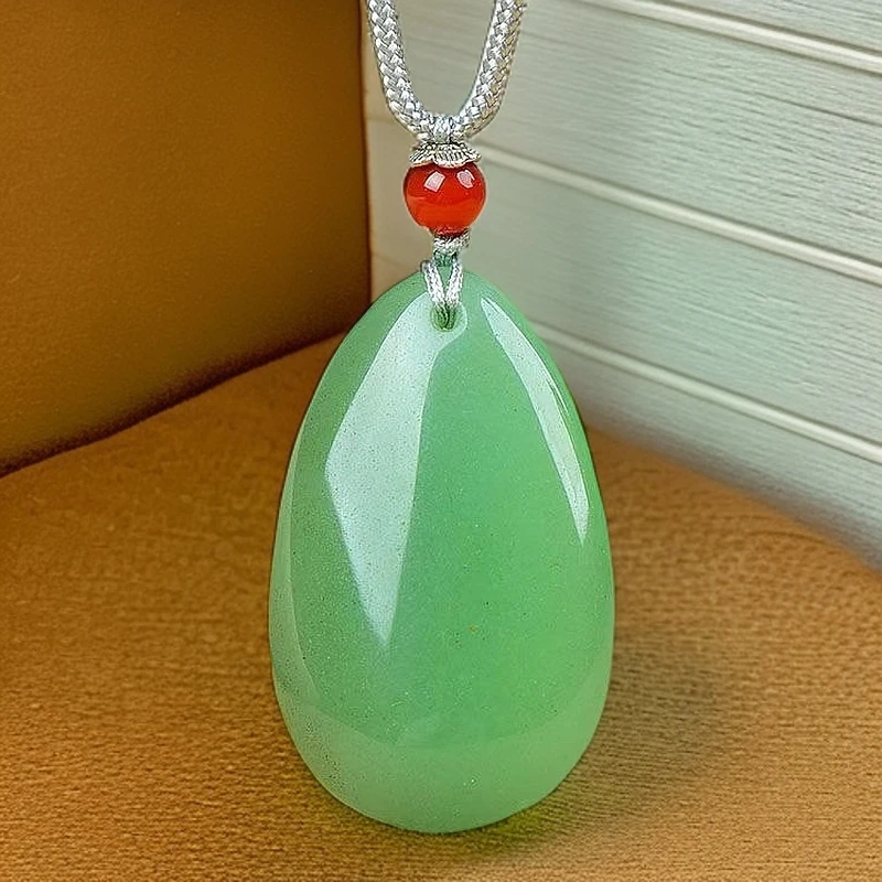 精品天然东陵玉吊坠水滴玉石挂件女款项链玉质温润