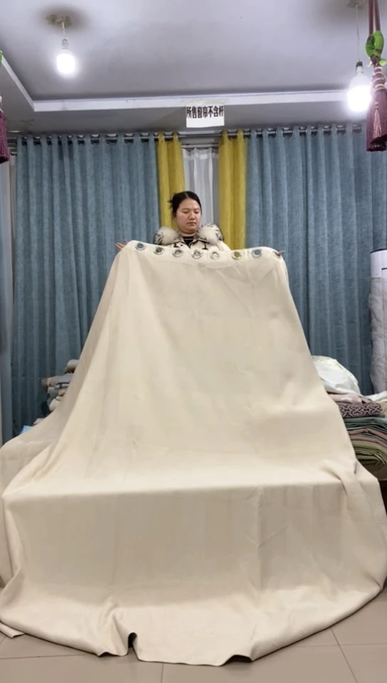 布成品窗帘     2.4