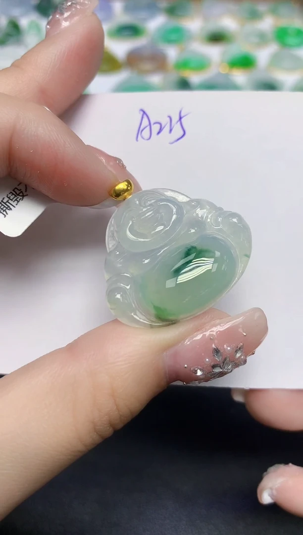 颈饰18K金镶嵌翡翠天然缅甸翡翠A货翡翠百元以上9元证书费自理