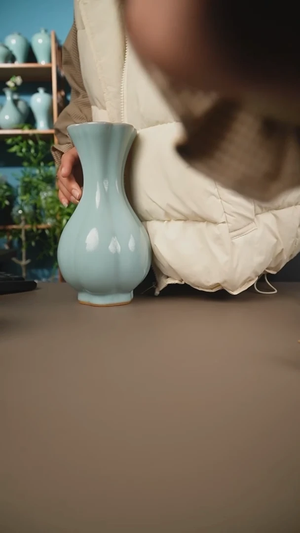 天青海棠瓶微暇