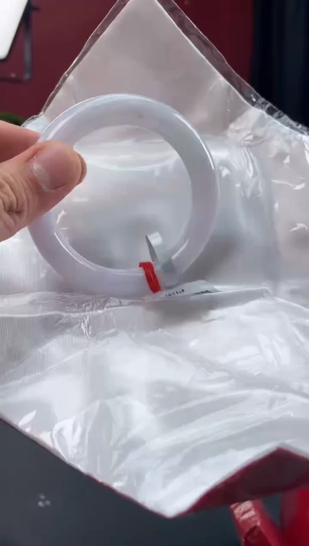 未镶嵌手镯翡翠7