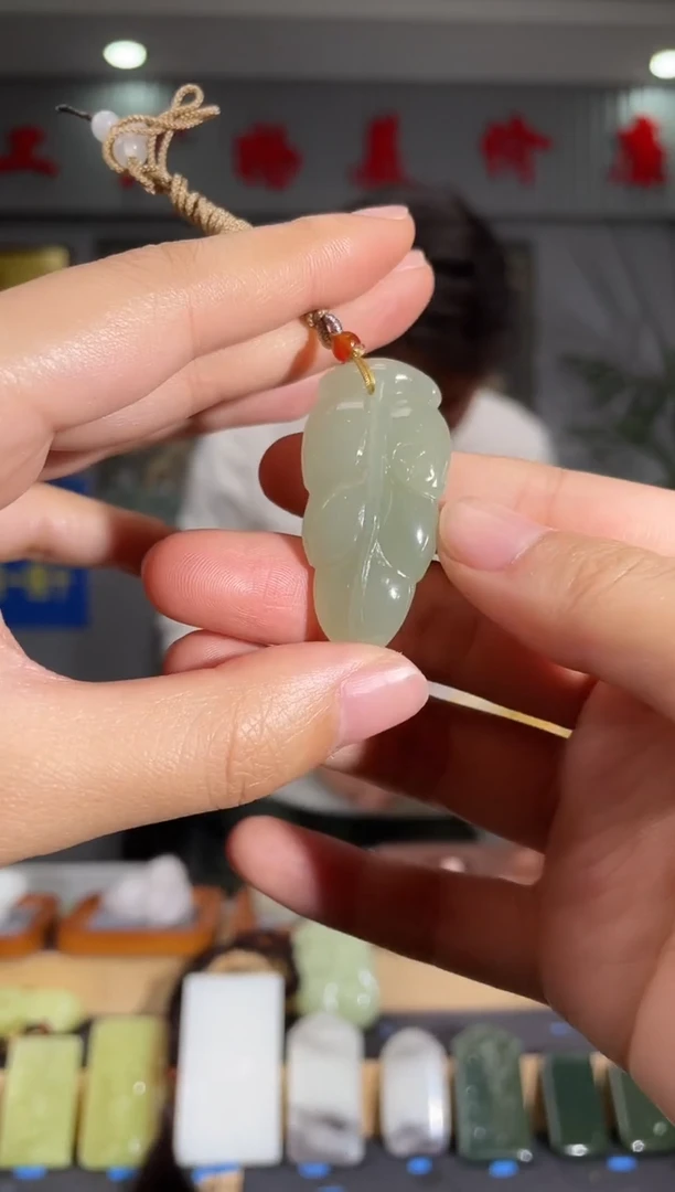 【闪购商品】和田玉颈饰未镶嵌拍一发一 多样性发货