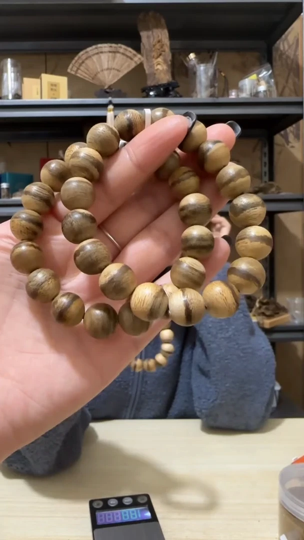 【闪购商品】沉香手串32号马泥涝野料手串多样性发一条卡12