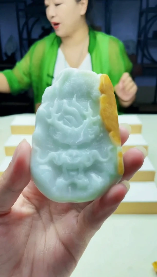 颈饰未镶嵌翡翠09160065