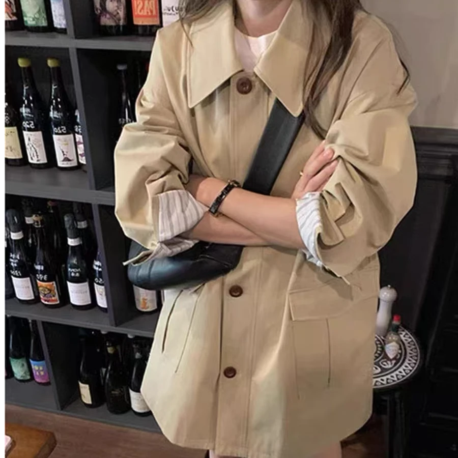卡其色短风衣女2025年新款秋季外套小个子宽松休闲韩系大衣中长款
