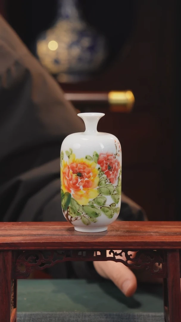 【闪购商品】摆件釉下五彩纯手工手绘原创瓷器