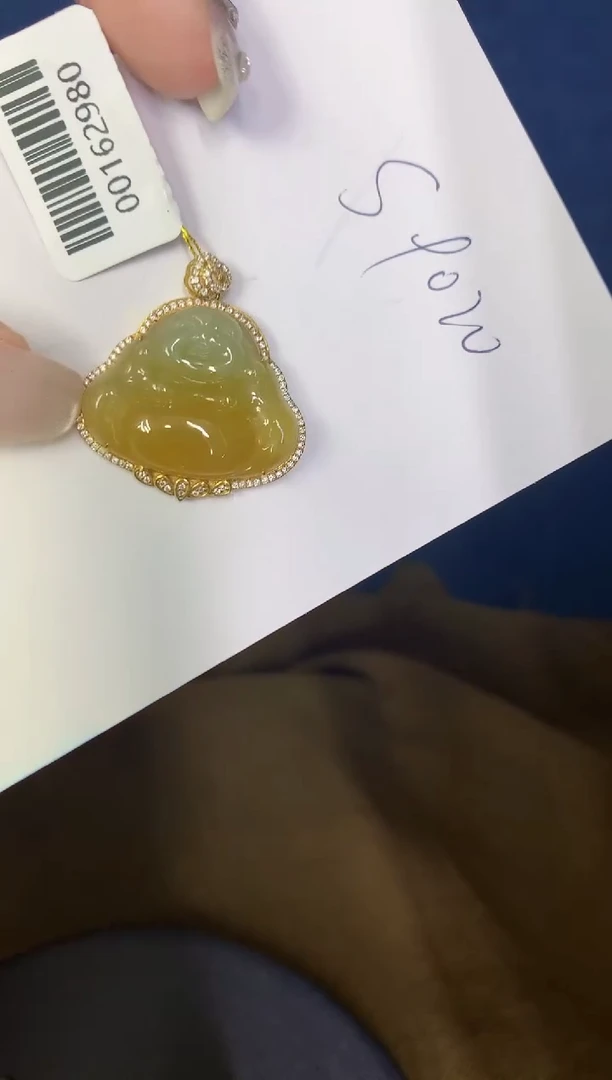 翡翠18K金镶嵌颈饰缅甸天然翡翠A货