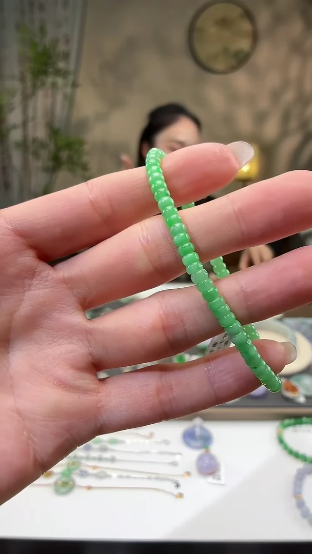 吊坠(不含链)未镶嵌翡翠手串