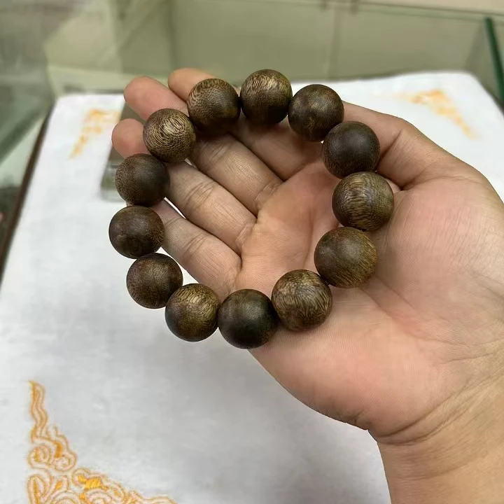 奇楠沉香手串卡1.9单圈多样性发一