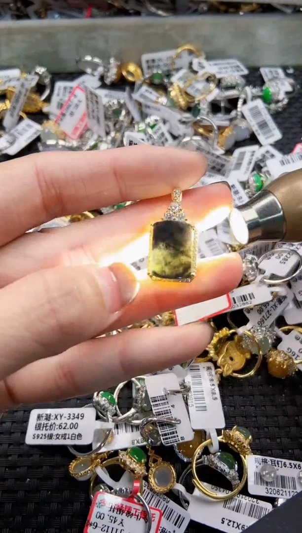 翡翠戒指银S925镶嵌4444----8