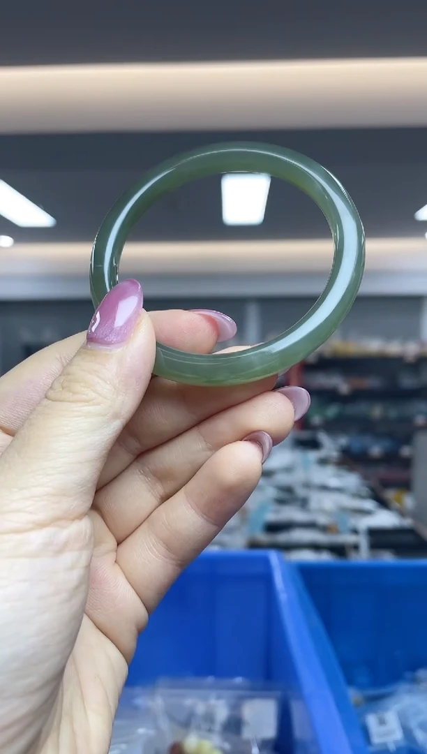 和田玉手镯未镶嵌（多样性发一件）54