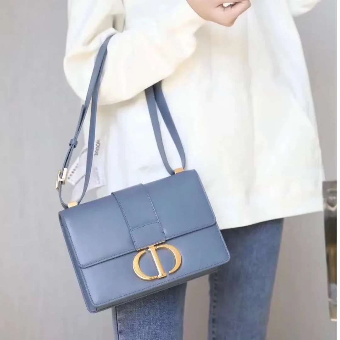 99新 DIOR/迪奥 中号 蓝色 CD金扣 单肩包