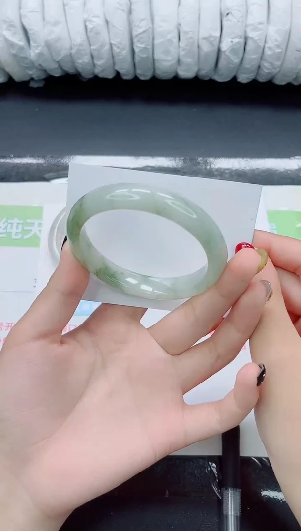未镶嵌手镯石英质玉0245-59