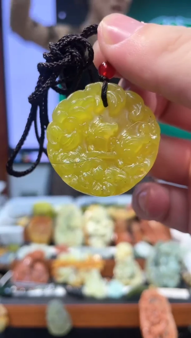 【闪购商品】岫玉吊坠未镶嵌·