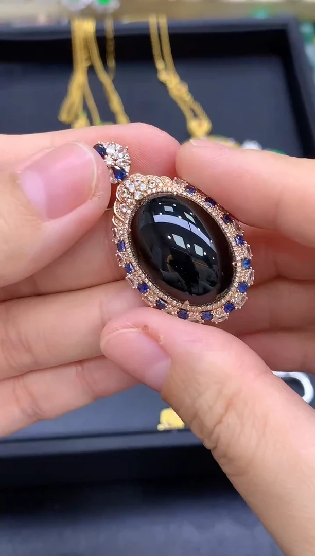 颈饰18K金镶嵌翡翠822-中国好珍宝