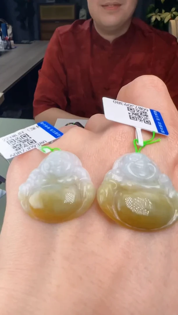 【闪购商品】翡翠吊坠(不含链)未镶嵌多样性发一DY@@60B7J09380