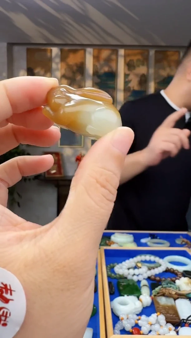 未镶嵌和田玉挂件拍一发一