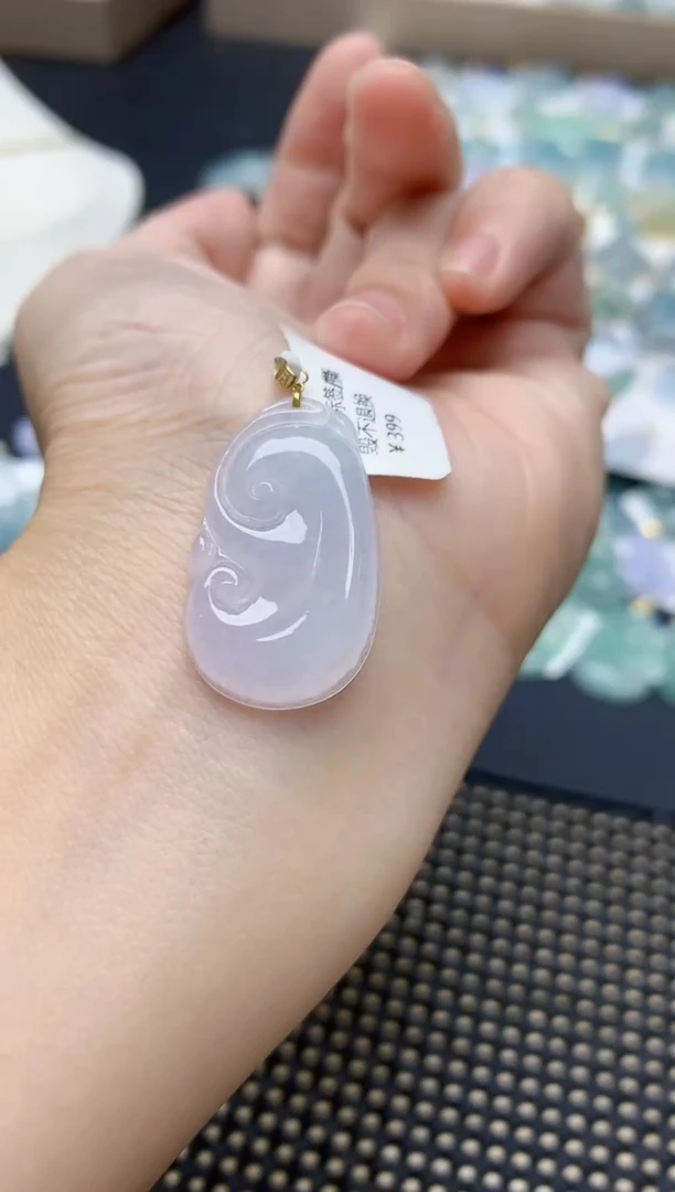颈饰18K金镶嵌翡翠天然缅甸A货翡翠