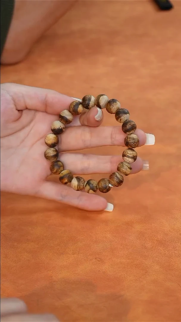 沉香手串【闪二】虎斑奇 单圈圆珠 多样性发其一
