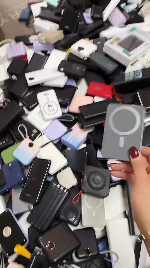 1M劉*精美数码配件数据线 一号链接直