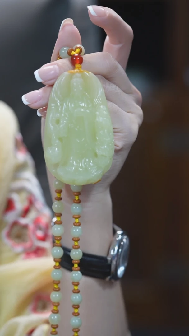 颈饰未镶嵌和田玉阿弥陀佛