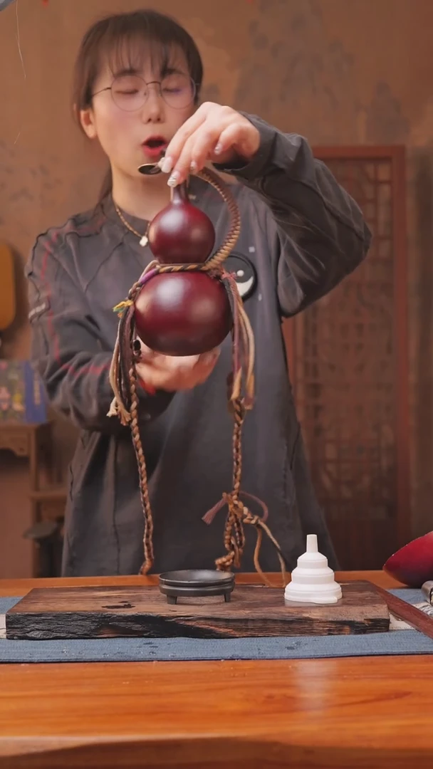 1132号链接精品大漆葫芦现货现发[一物一拍]