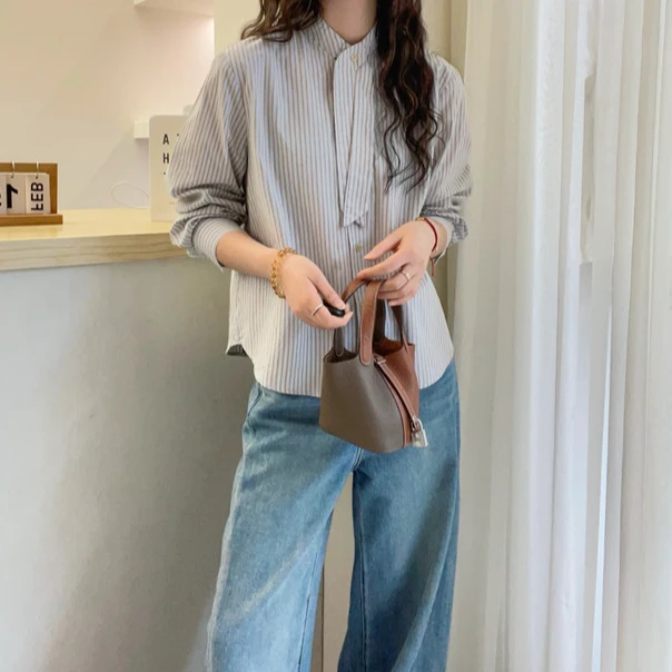 法式减龄长袖女装条纹衬衫女新款立领通勤遮肚子气质外穿上衣