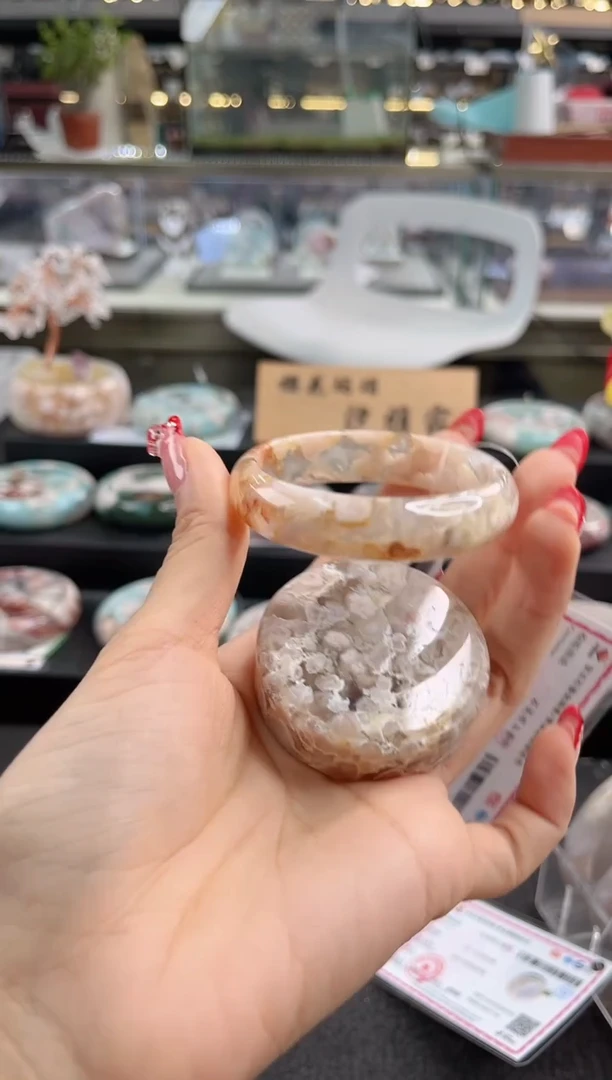 未镶嵌手镯石英质玉瑾圈口 （赠品镯心）