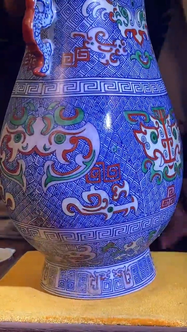 【闪购商品】瓷片198F现代工艺品一个