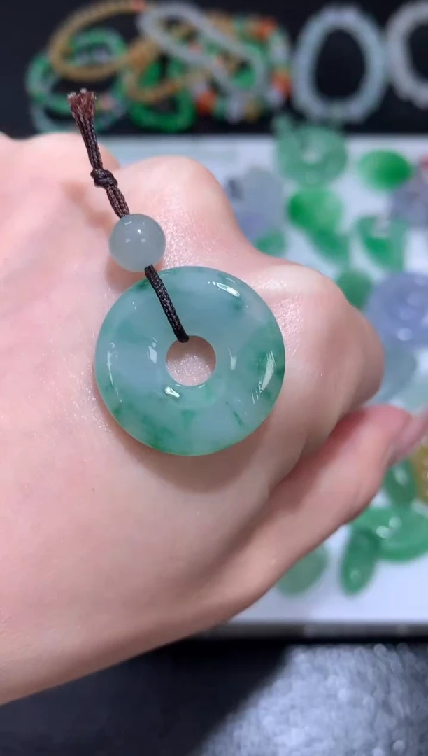 未镶嵌定制翡翠甜甜圈