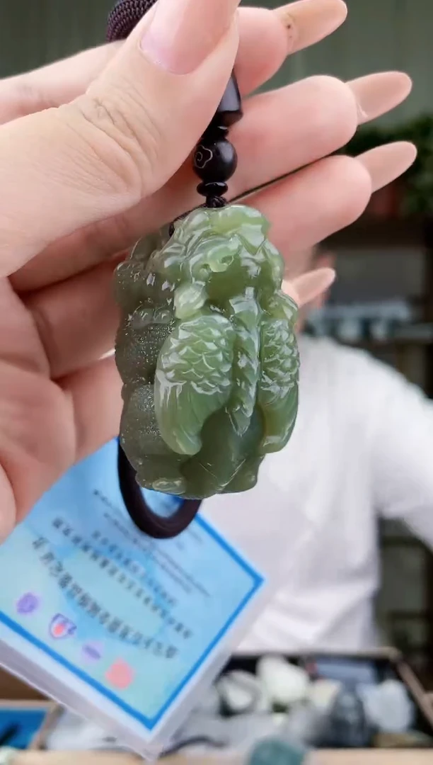 未镶嵌和田玉挂件拍一发一，多样性发货！