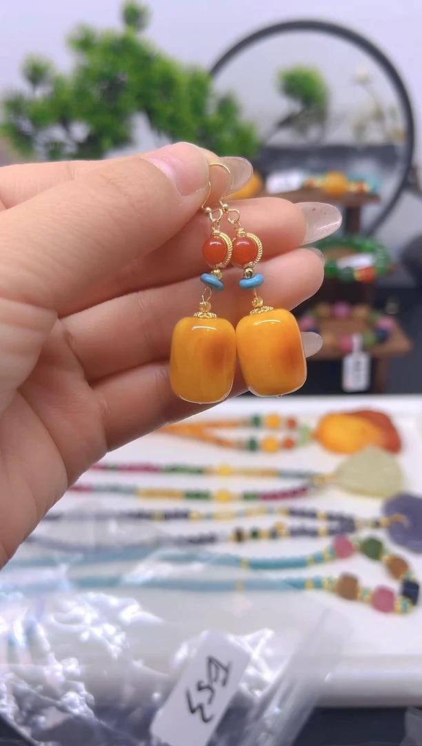 【闪购商品】蜜蜡耳饰14K金镶嵌耳饰E53