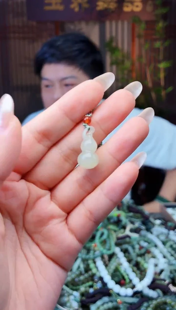 颈饰未镶嵌和田玉多样性发货拍一发一