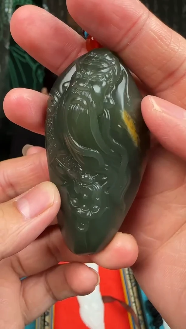 未镶嵌和田玉把件和田玉