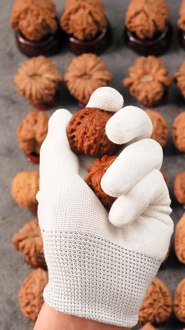 吊坠文玩核桃鑫**册40正磨