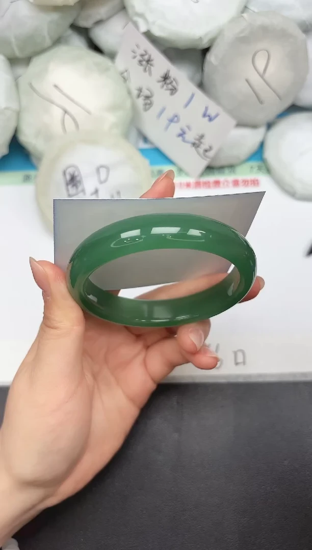 未镶嵌手镯石英质玉A178/60.2