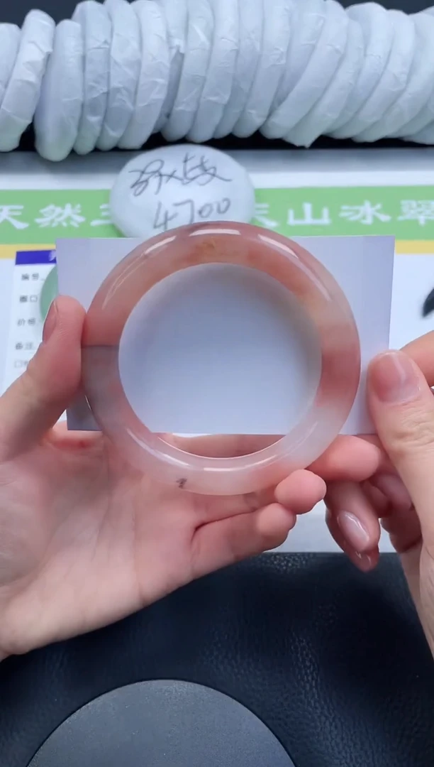 【闪购商品】石英质玉手镯未镶嵌A57-59+