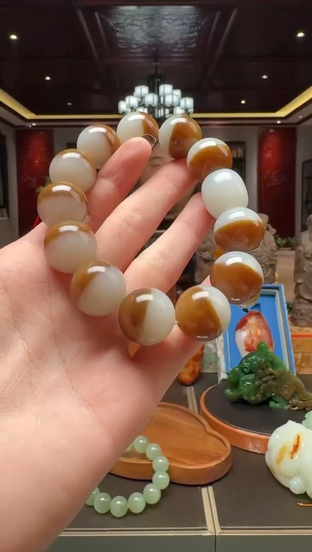 未镶嵌和田玉挂件qmtb