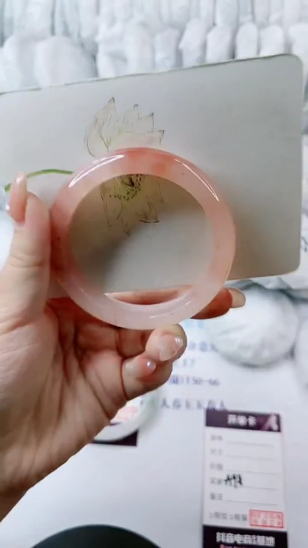 【闪购商品】石英质玉手镯未镶嵌多样性发货A98