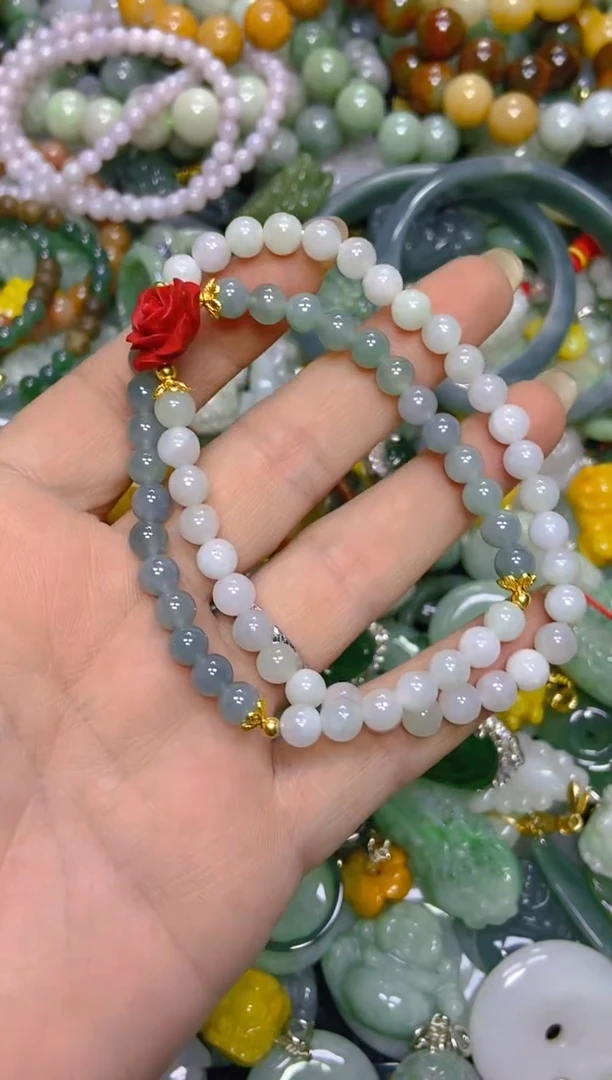 颈饰未镶嵌翡翠/C/翡翠A货，一件也是批发价