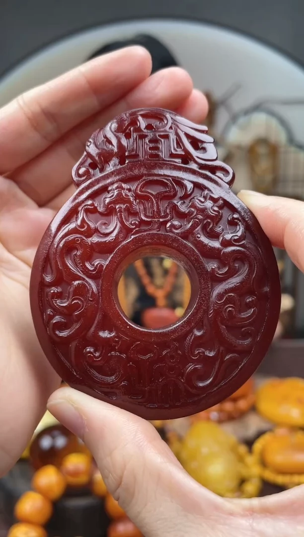 【闪购商品】琥珀裸石未镶嵌首饰 假1赔4 （多样性发货1件