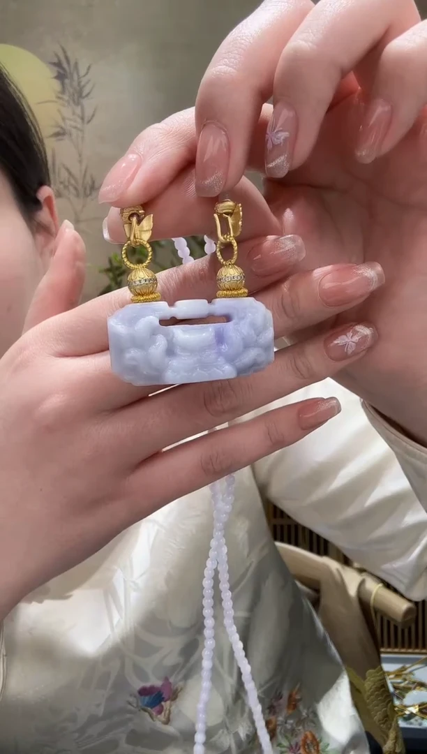 【闪购商品】翡翠颈饰未镶嵌吊坠