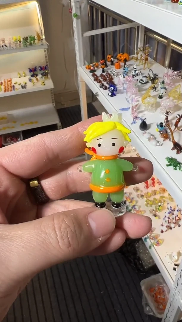 手工艺品琉璃王子
