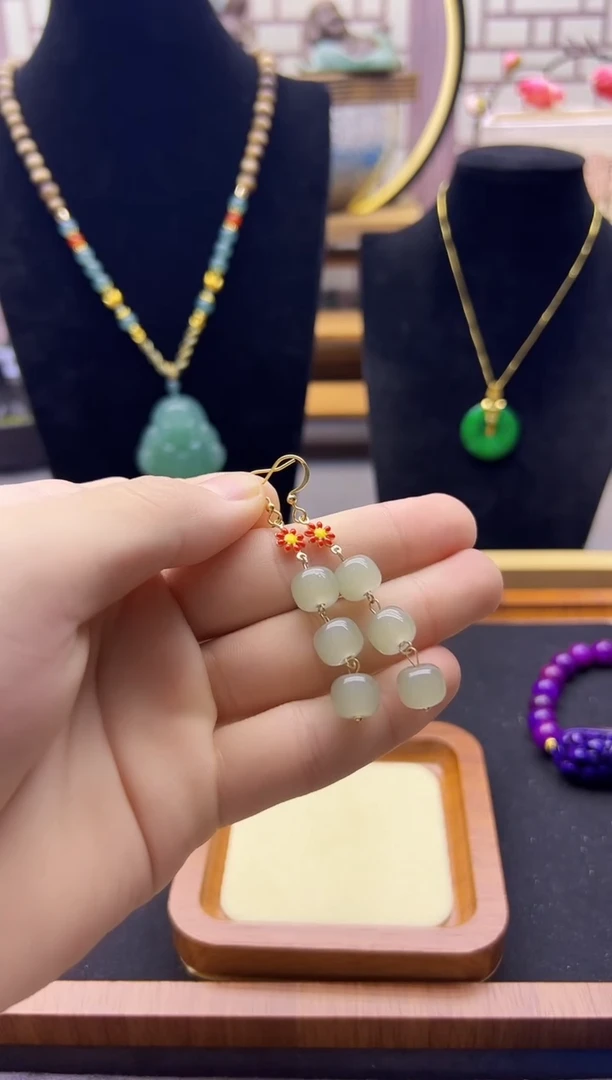 【闪购商品】和田玉耳饰14K金镶嵌E74