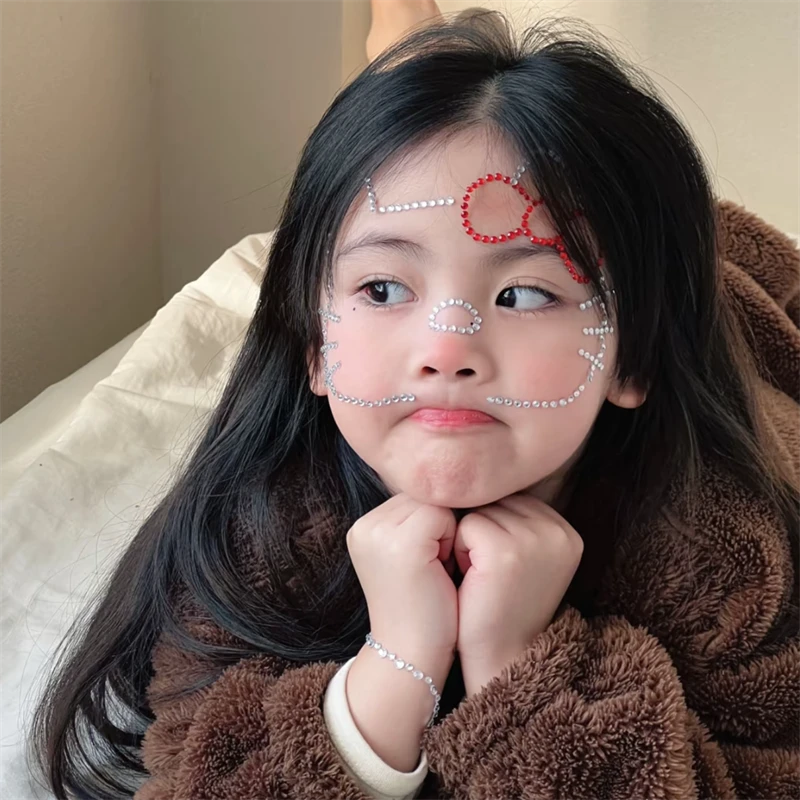 儿童可爱kitty脸贴diy新年氛围妆容女童闪钻演出脸画贴纸宝宝贴饰