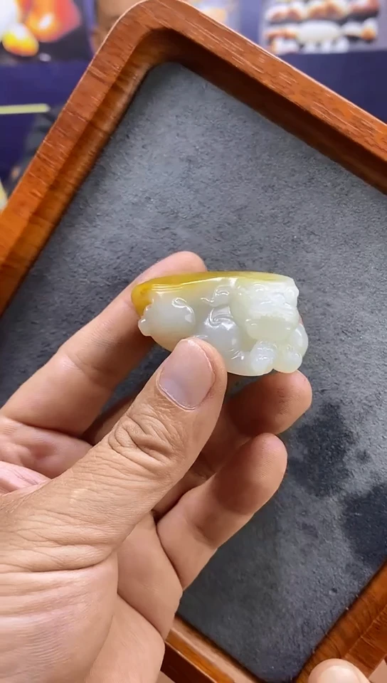吊坠(不含链)未镶嵌和田玉精品和田玉貔貅吊坠