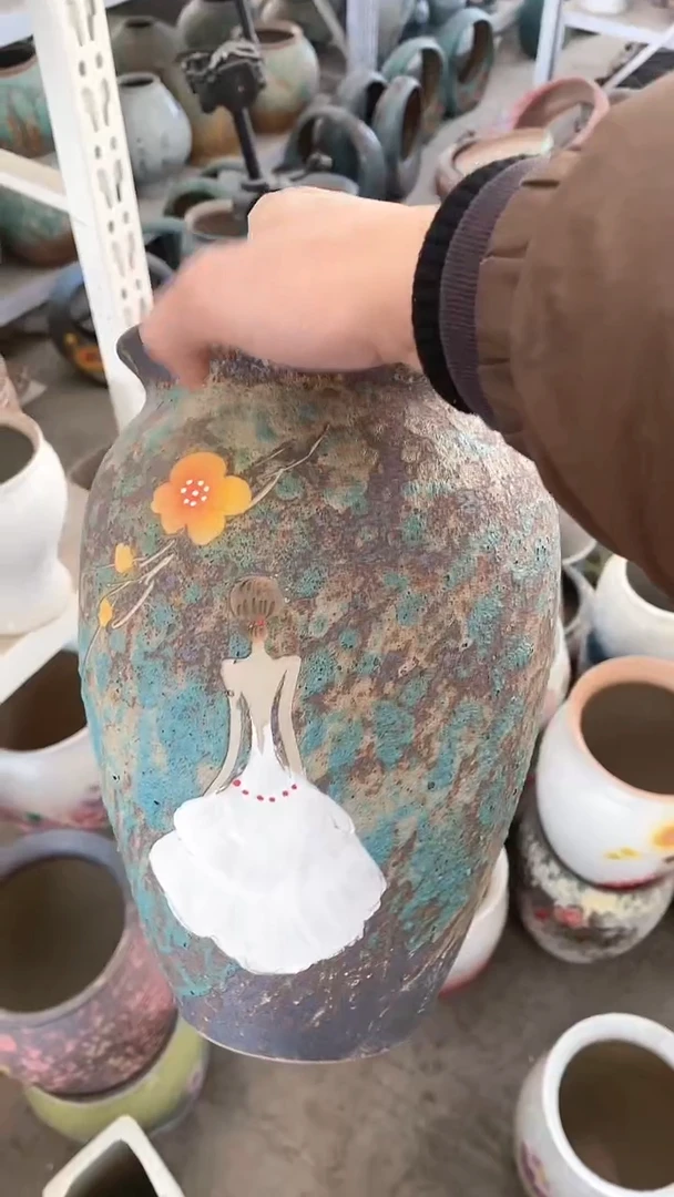 【闪购商品】摆件18-324口18高30  一个