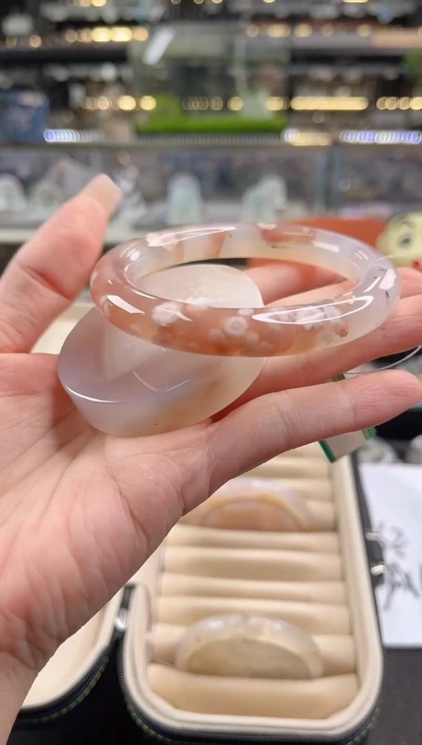 未镶嵌手镯石英质玉57圈口 （赠品镯心）3006192